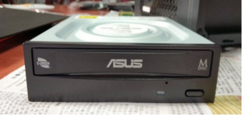 華碩內(nèi)置光驅(qū).png 華碩內(nèi)置光驅(qū).png