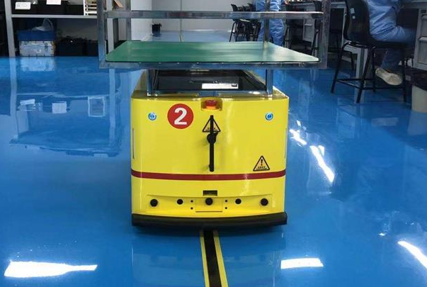 無人配送車.png 無人配送車.png