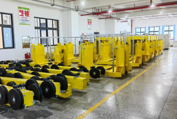 堆垛機(jī).png 堆垛機(jī).png