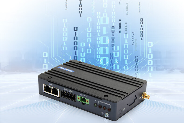 嵌入式工控機(jī).png 嵌入式工控機(jī).png