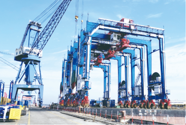 龍門吊起重系統(tǒng).png 龍門吊起重系統(tǒng).png